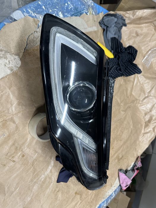 Far stânga bi xenon led range rover evogue.cod:gj32-13w030.