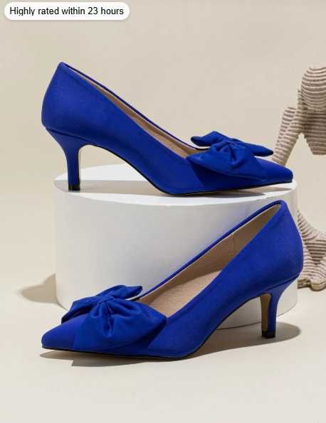 Нови обувки в кралско син цвят