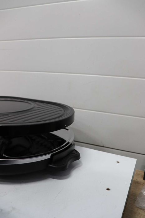 Раклет грил Princess - Овална форма, 8 тигана, Многофункционална плоча