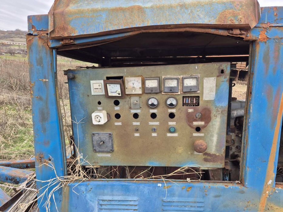 Генератор за ток  перкинс 36 киловата