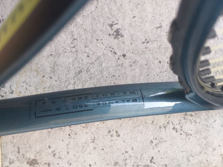 Racheta tenis câmp Fischer Vacuum Mid+280