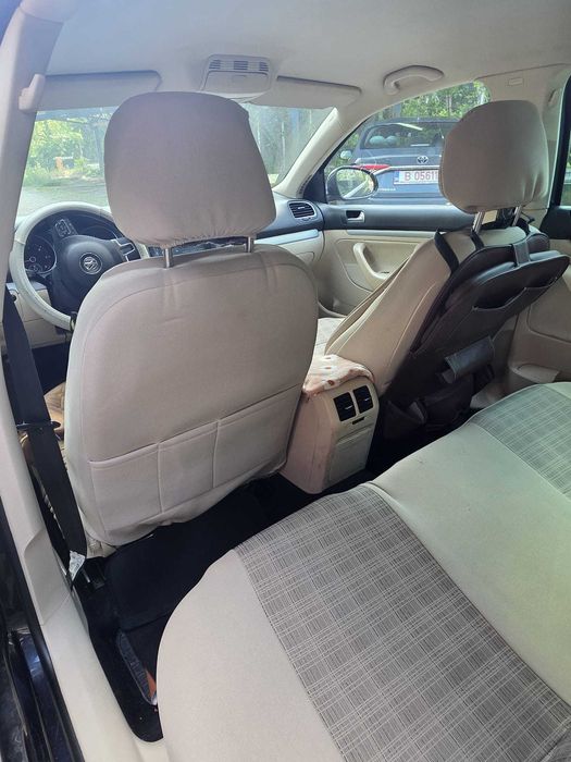 Vand Golf 6 din 2011, 5200 euro, pret negociabil, cutie automata, 7+1 viteze, bine intretinuta cu service la zi