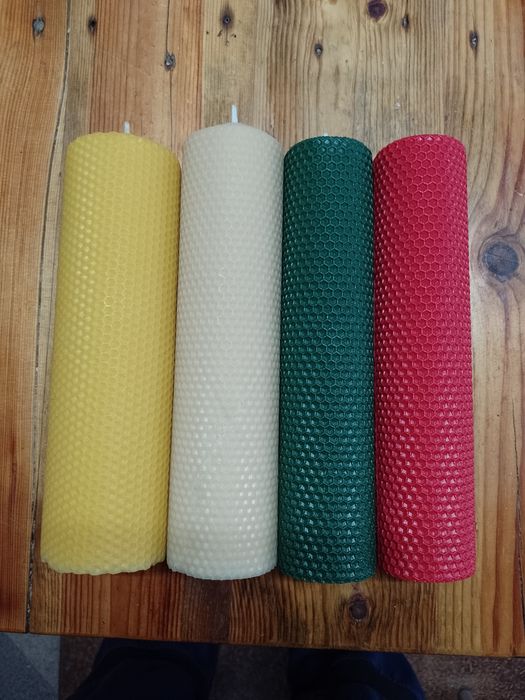 Vând lumânări ceara naturala