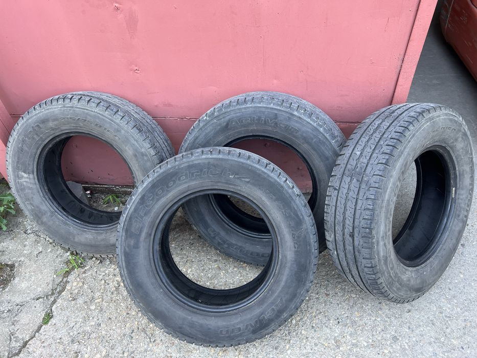 BFGoodrich Activan 215/75/R16C
