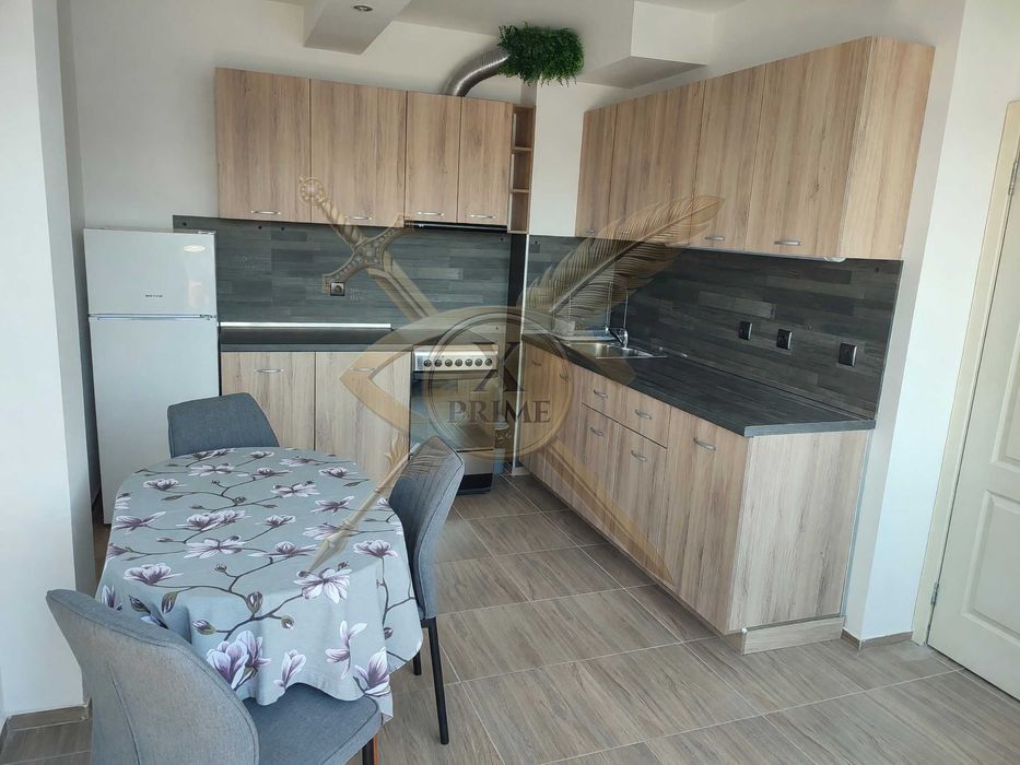 Двустаен апартамент в Христо Ботев! 21927652