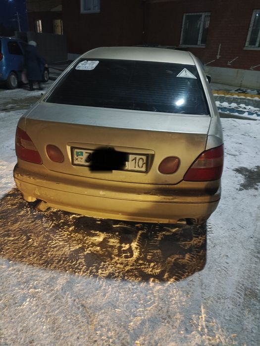 Срочно Продам машину lexus