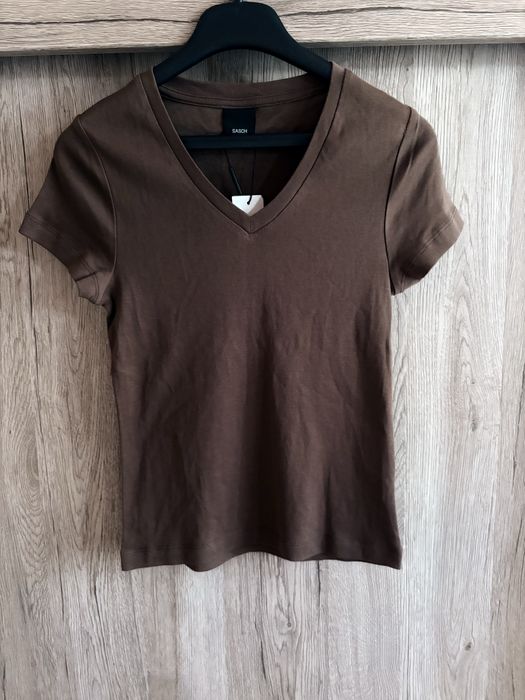 Подарявам Нова с етикета дамска тениска размер XS