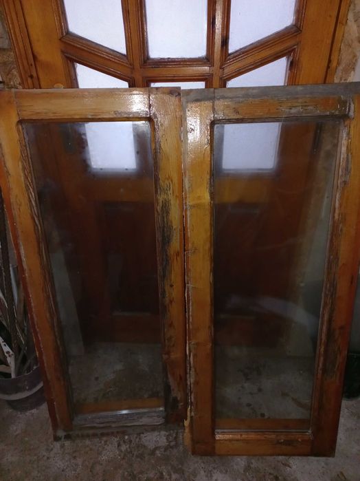 Врата с прозорци