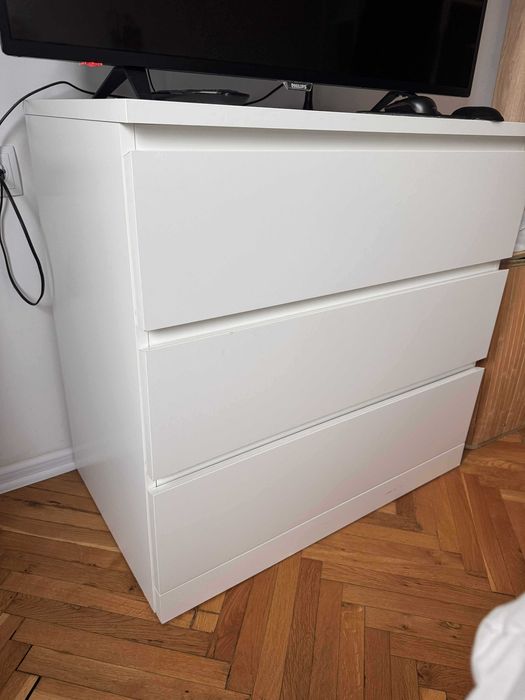 MALM Скрин с 3 чекмеджета