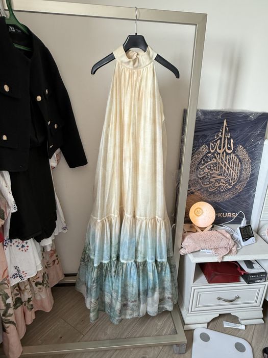 Продам платье красивое новое