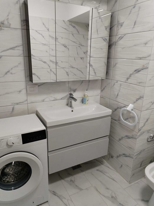 Apartament nou în bloc nou de închiriat