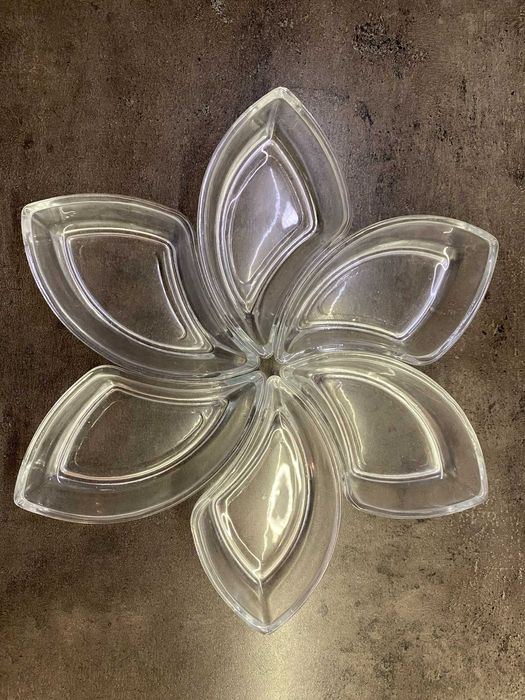 Стъклена чиния за ордьовър от 6 части