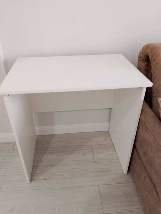 Стол IKEA для компьютера и учёбы