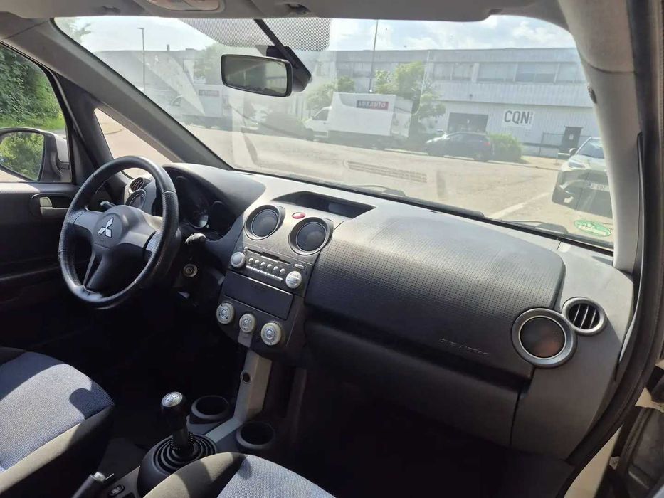 На Части Mitsubishi Colt (Z30) 1.1 бензин 75к.с. 2006г.
