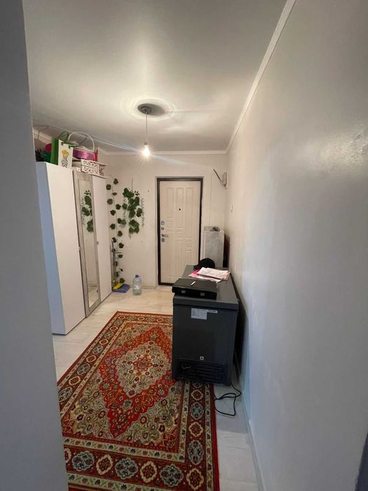 Продам 2 комнатную на Шанхае