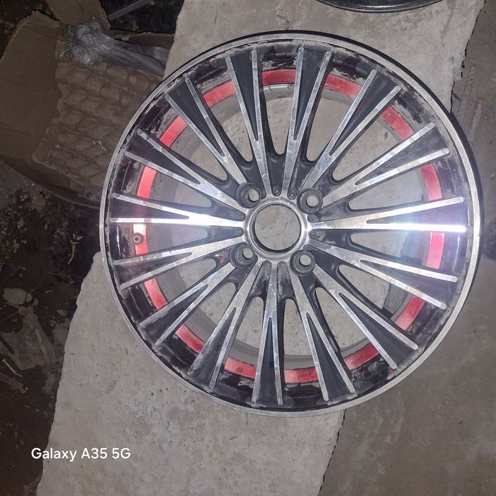 Диска 15  тік сатылады