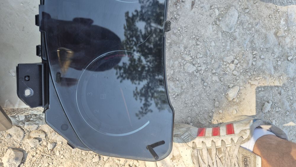 Оригинално Дизелово Табло/ Километраж за Тойота Авенсис Т27 2008- 2012