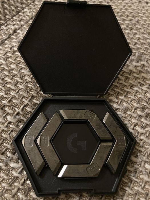 Logitech G 502 тежести за Мишка