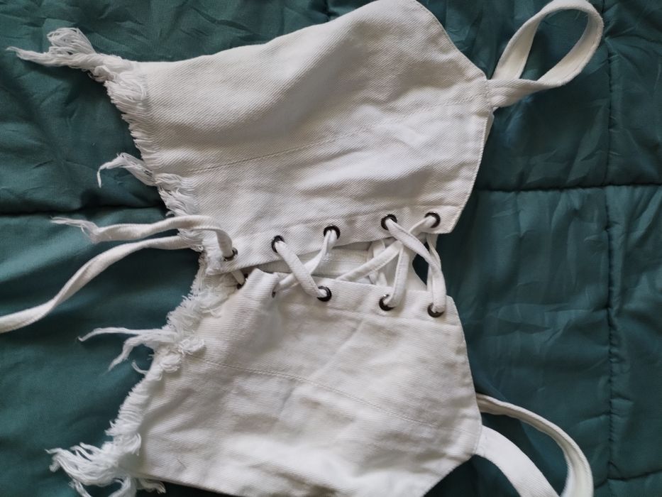 Топове на Avin Alessa