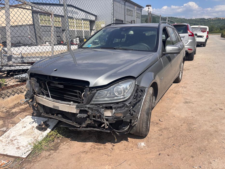 Mercedes-Benz C-class на части