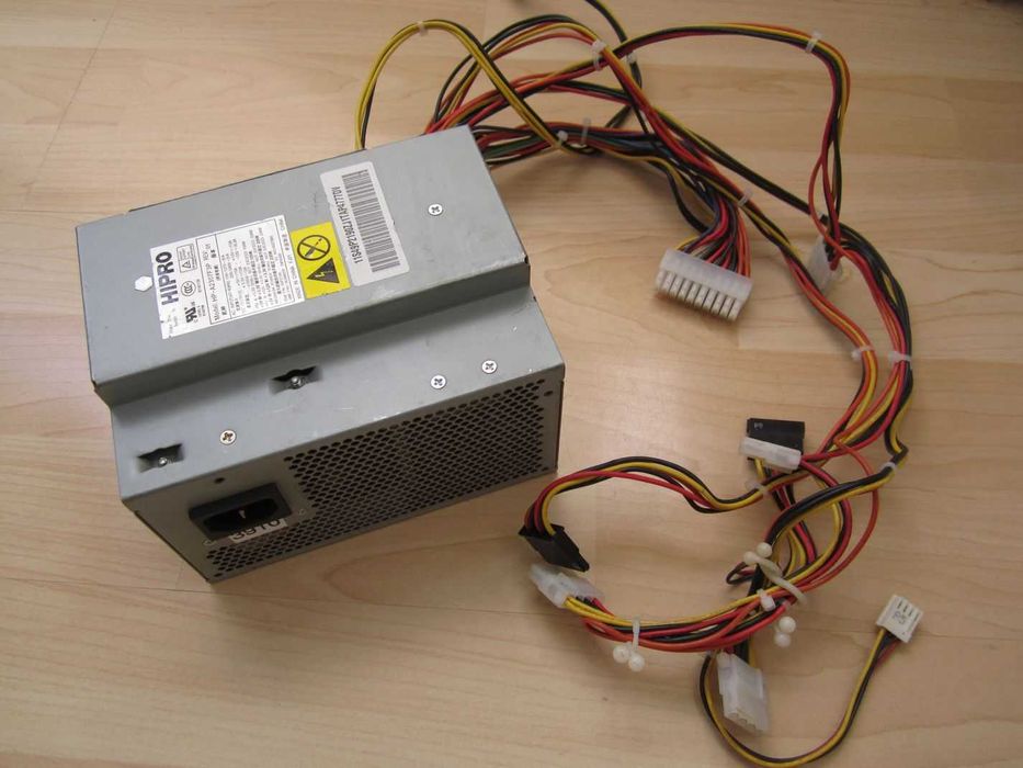 Маркови ATX захранвания: 230W ~ 300W