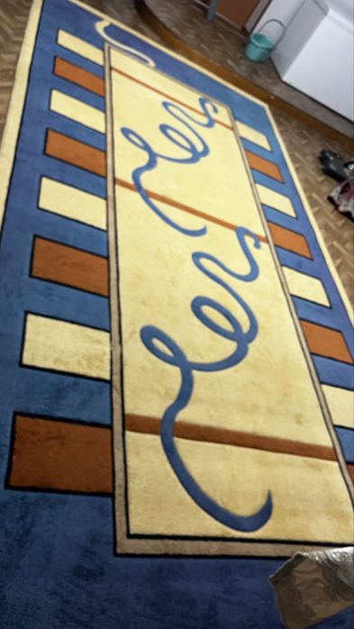 Продам отличный ковер