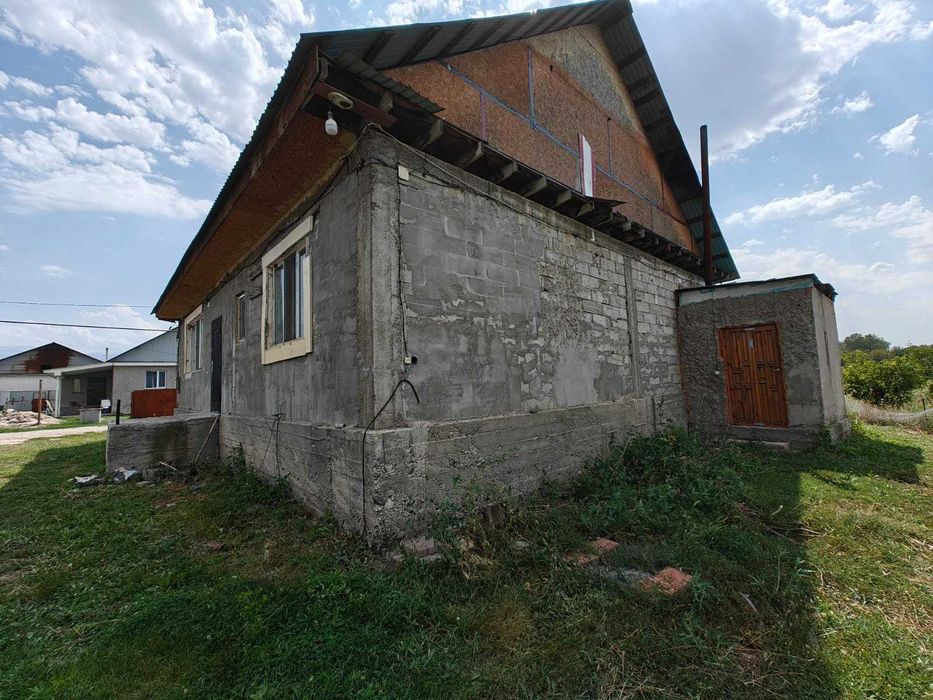 УЙ САТЫЛАДЫ ПРОДАМ ДОМ Кызыл ту Талгар обылысы
