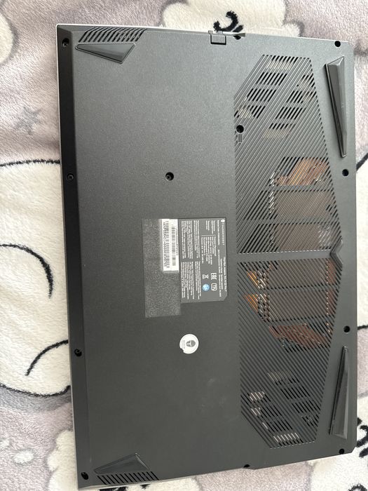 Продам ноутбук THUNDEROBOT