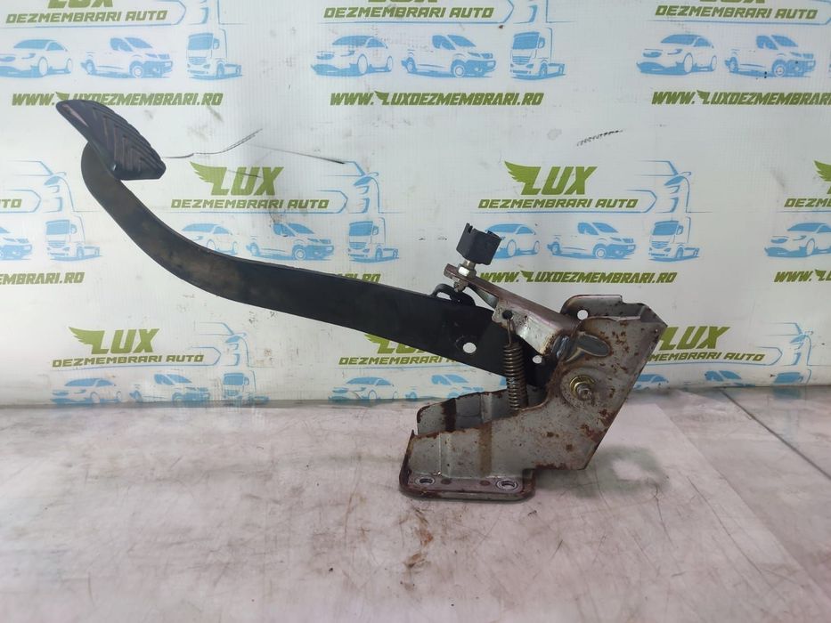 Pedala ambreiaj Hyundai Santa Fe SM [2000 - 2004]