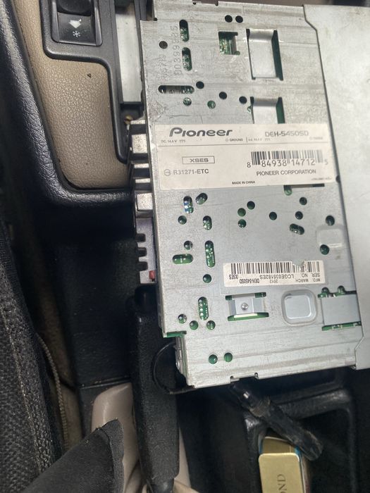 Продам магнитолу пионер оригинал