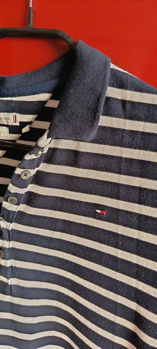 Vand rochita Tommy Hilfiger, marimea L