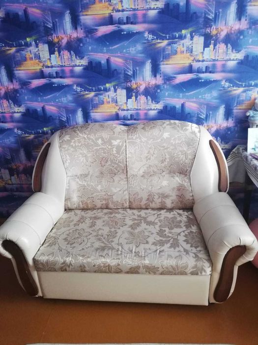 Продам мягкий угол