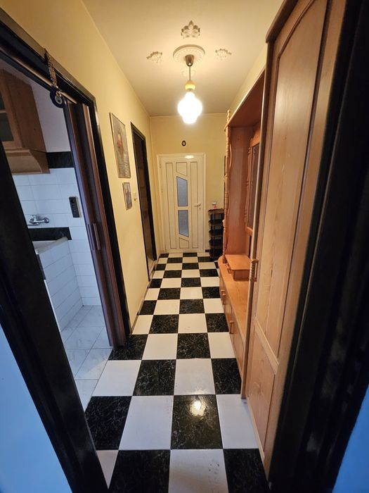 Продава се Тристаен апартамент в Пещера - 65 кв.м за 942 €/кв.м - Снимка #9