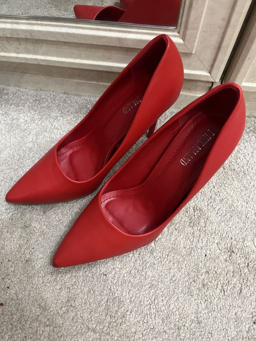 Женские ситильные туфли