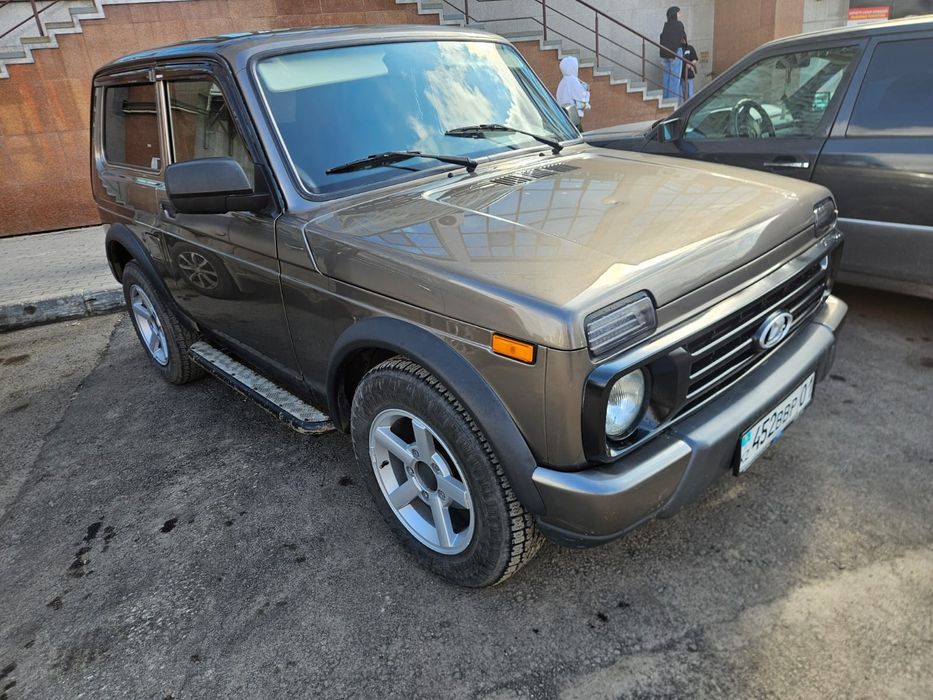 Продам ниву 2019 года