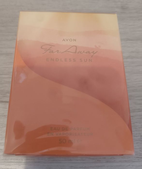 Apa de parfum Far Away Endless Sun