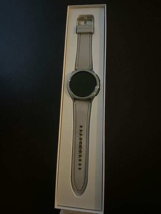 Смарт часовник Galaxy smart 6 classic