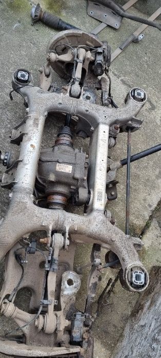 Punte spate cu brate și fuzete bmw seria 5 f07 f10 f11 cod 6789545