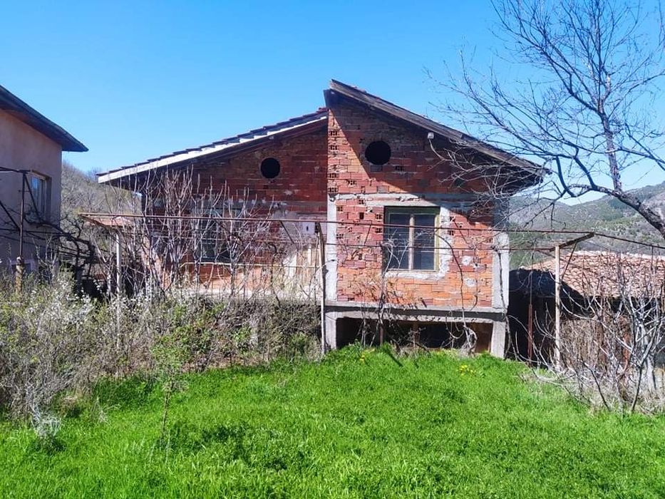 Продава се Къща в с. Доброво, Област Кюстендил - 81 кв.м за 391 €/кв.м - Снимка #3