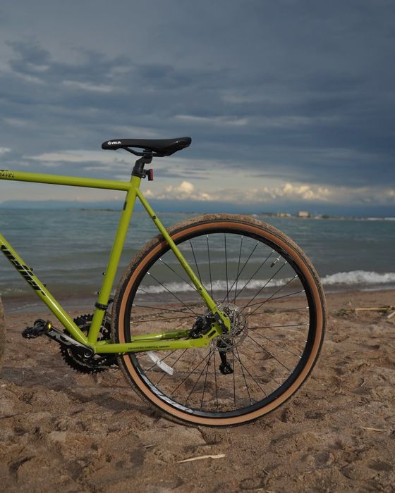 Шоссейный, гравыйный велосипед