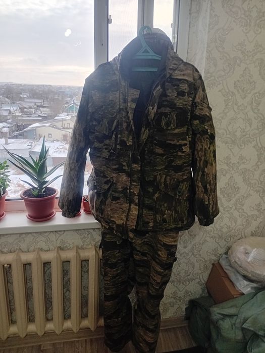 Продаеться Куртка Мужская Комбинизоном