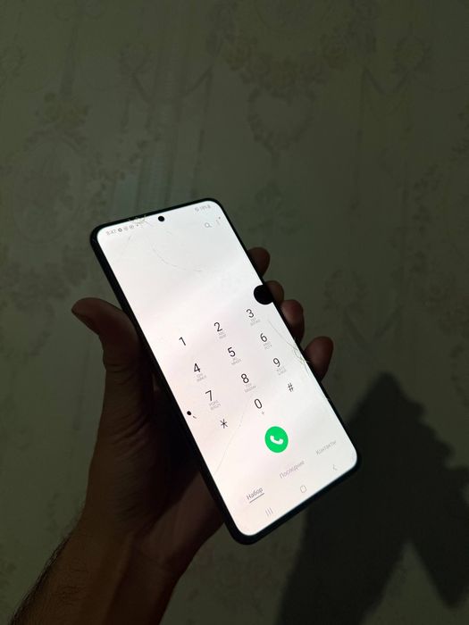 Samsung Galaxy S21 Plus