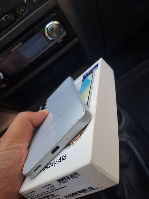 Samsung A16  6/128 ideal