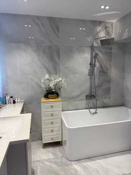 Евро Квартира В Центре ‼️ Ц-6   3х/2/4      С Обстановкой