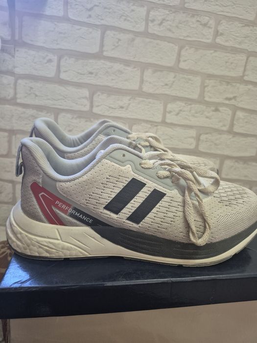 Продам обувь б/у