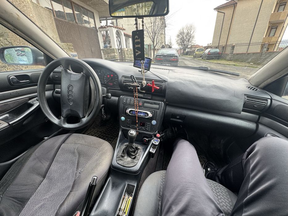 Audi A4     1997