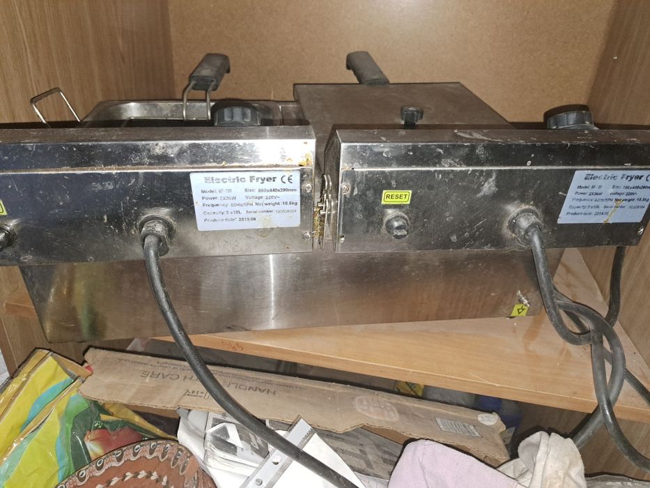 Фритюрник двоен на ток