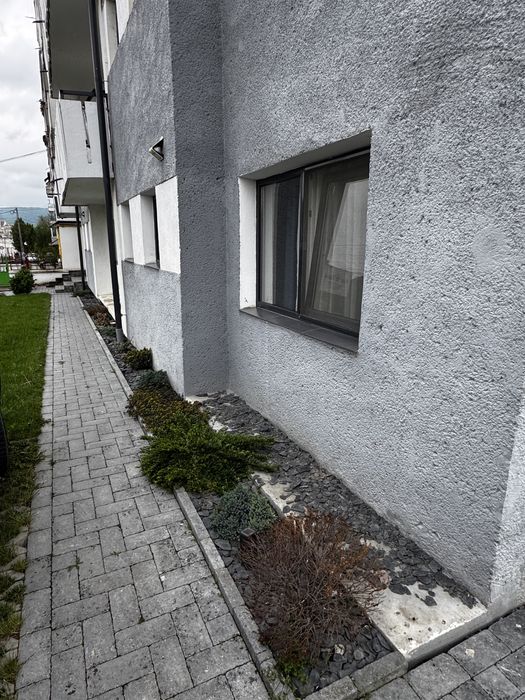 Complex imobiliar de investiții de vânzare în centrul orașului Baraolt – 40 de garsoniere și spațiu de cazare funcțional