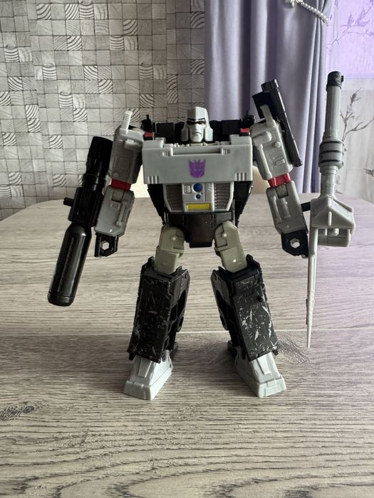Transformers Leader Class