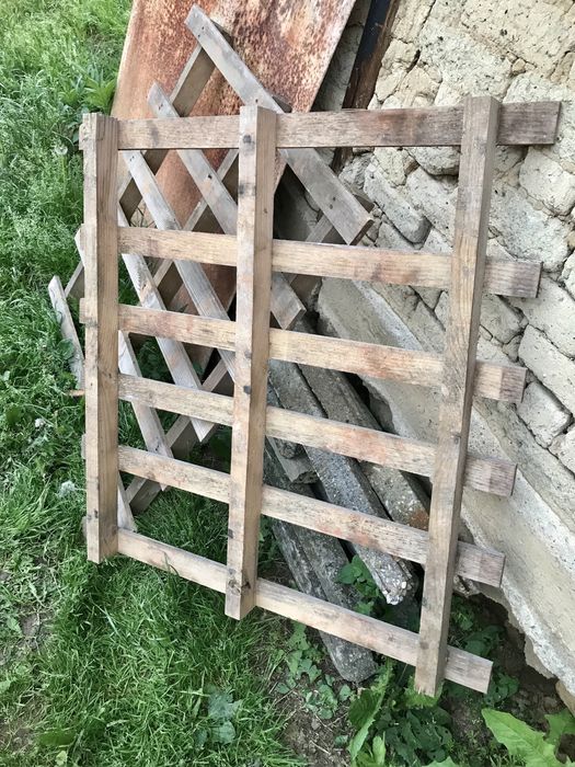 Стандартни дървени скари